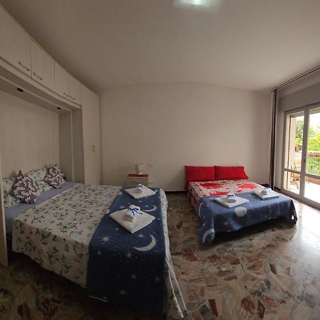 Ca Dei Fiori 1 Venezia Panzió Mestre Kültér fotó