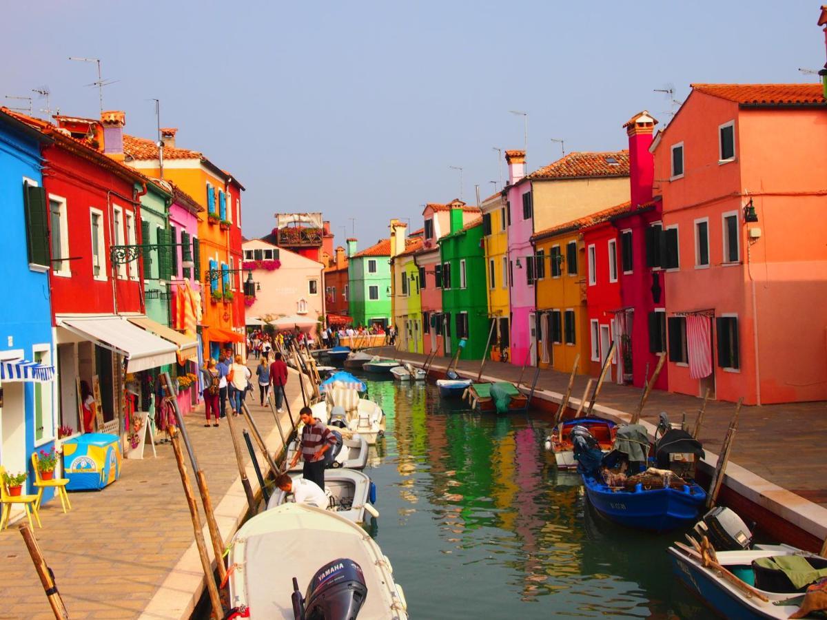 Ca Dei Fiori 1 Venezia Panzió Mestre Kültér fotó
